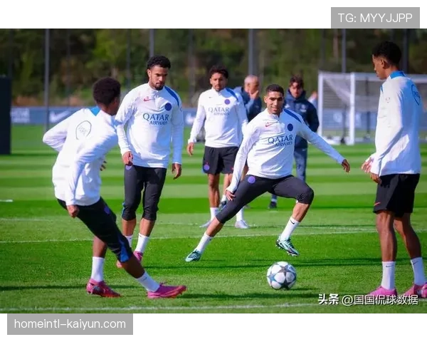 巴黎边卫门德斯欧冠创造4次重大机会 左路飞翼战术价值凸显 巴黎边卫门德斯欧冠创造4次重大机会 左路飞翼战术价值凸显